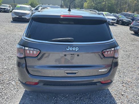 Used 2020 Jeep Compass Latitude image 6