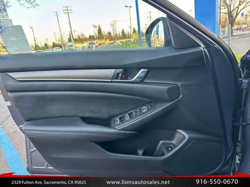 Used 2019 Honda Accord LX image 18