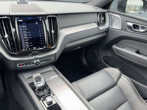 Certified 2023 Volvo XC60 T8 Polestar image 27