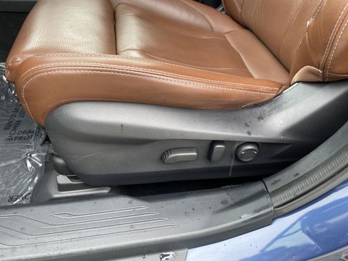 Used 2021 Subaru Outback Touring XT AWD/4WD image 18