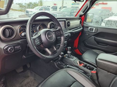 Used 2019 Jeep Wrangler Unlimited Sport S image 12