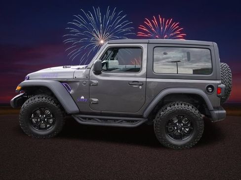 Used 2025 Jeep Wrangler Sport AWD/4WD image 9