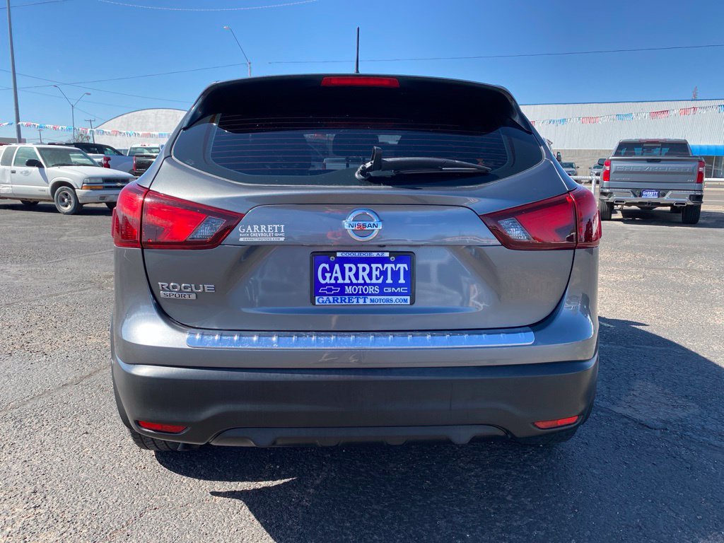 Used 2019 Nissan Rogue Sport S FWD image 13