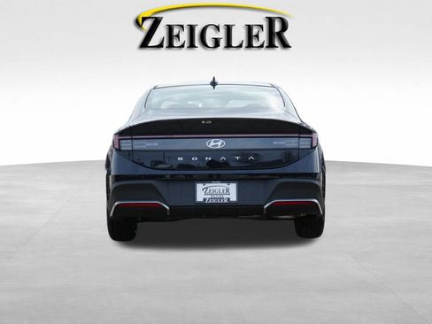 New 2026 Hyundai Sonata SE image 6