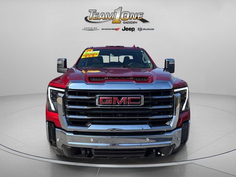 Used 2024 GMC Sierra 2500 SLT w/ SLT Premium Package image 2