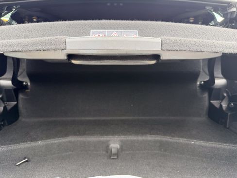 Used 2013 Mercedes-Benz SLK 250 image 12