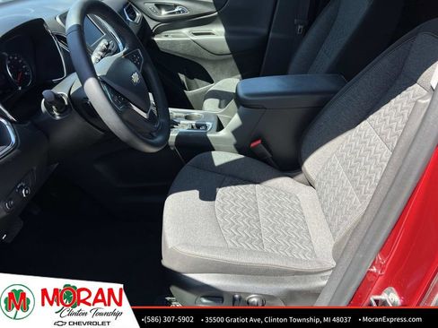 Certified 2023 Chevrolet Equinox LT AWD/4WD image 17