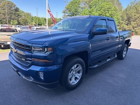 Used 2019 Chevrolet Silverado 1500 LT w/ All Star Edition AWD/4WD image 3