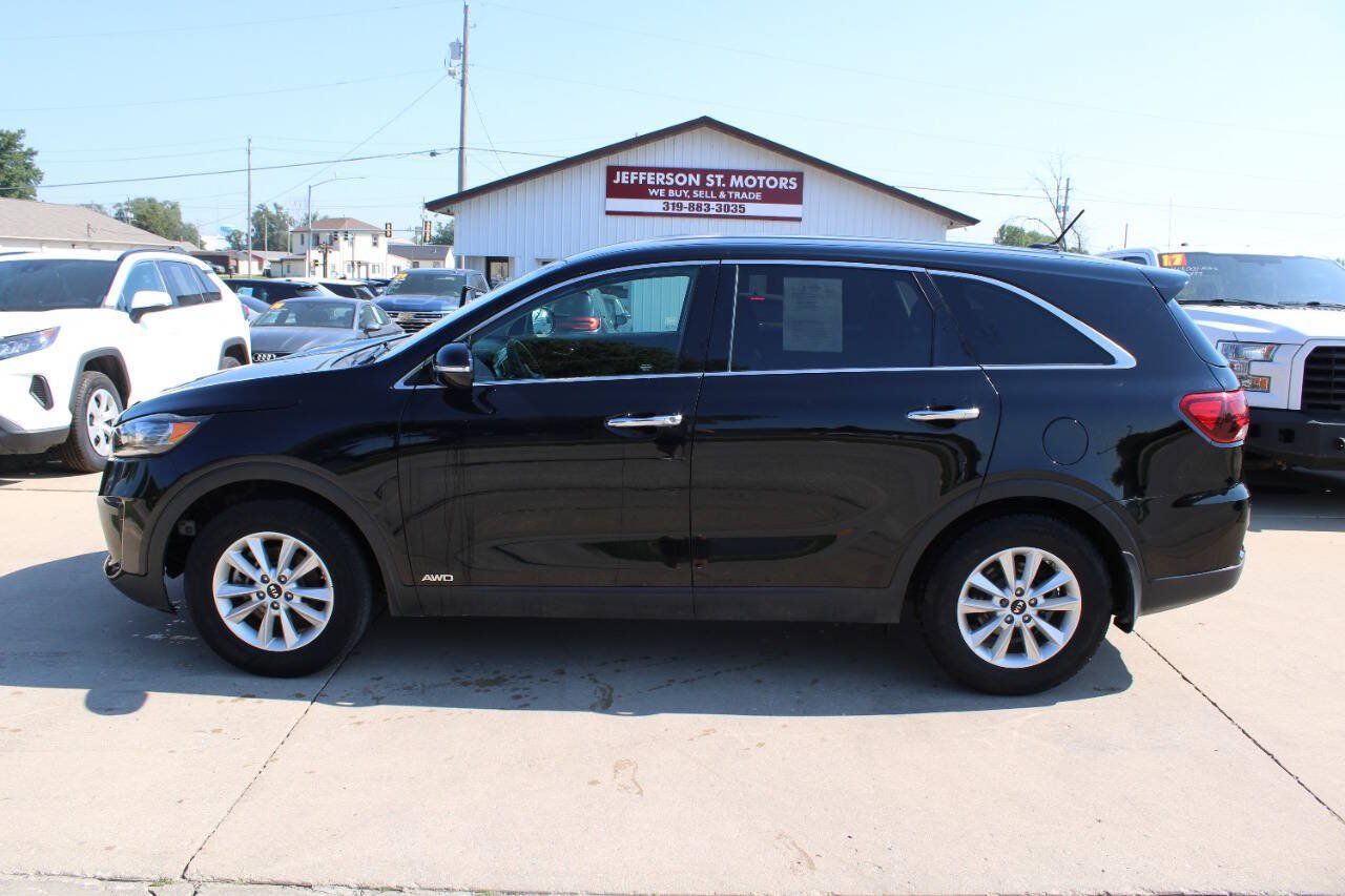 Used 2019 Kia Sorento AWD image 1