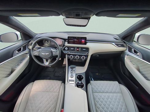 Used 2023 Genesis G70 2.0T w/ Sport Prestige Package AWD/4WD image 10