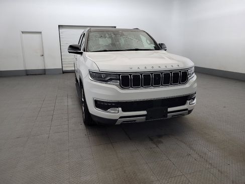 Used 2022 Jeep Wagoneer Series II w/ Convenience Group I AWD/4WD image 14