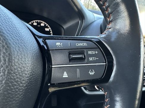 Used 2023 Honda HR-V Sport image 16