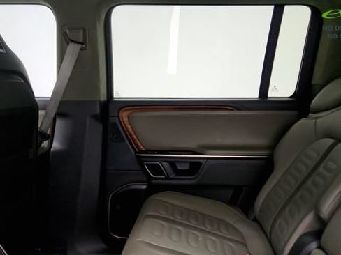 Used 2024 Rivian R1S Adventure AWD/4WD image 46