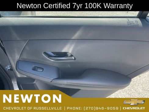 Used 2025 Nissan Sentra S FWD image 30