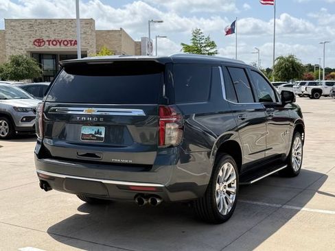 Used 2021 Chevrolet Tahoe Premier w/ Premium Package RWD image 5