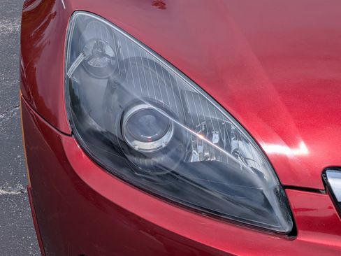 Used 2009 Saturn Sky Red Line RWD image 10