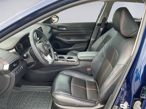 Used 2021 Nissan Altima 2.5 SR FWD image 9
