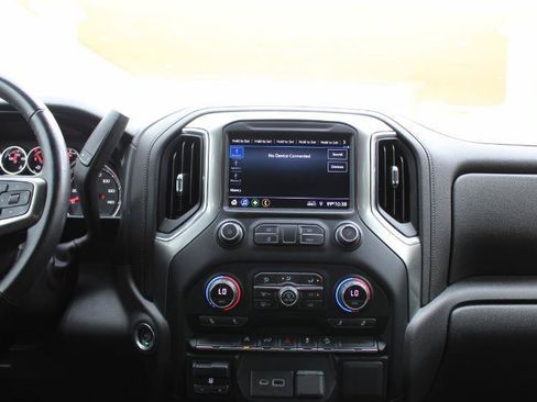 Used 2021 Chevrolet Silverado 1500 RST AWD/4WD image 35