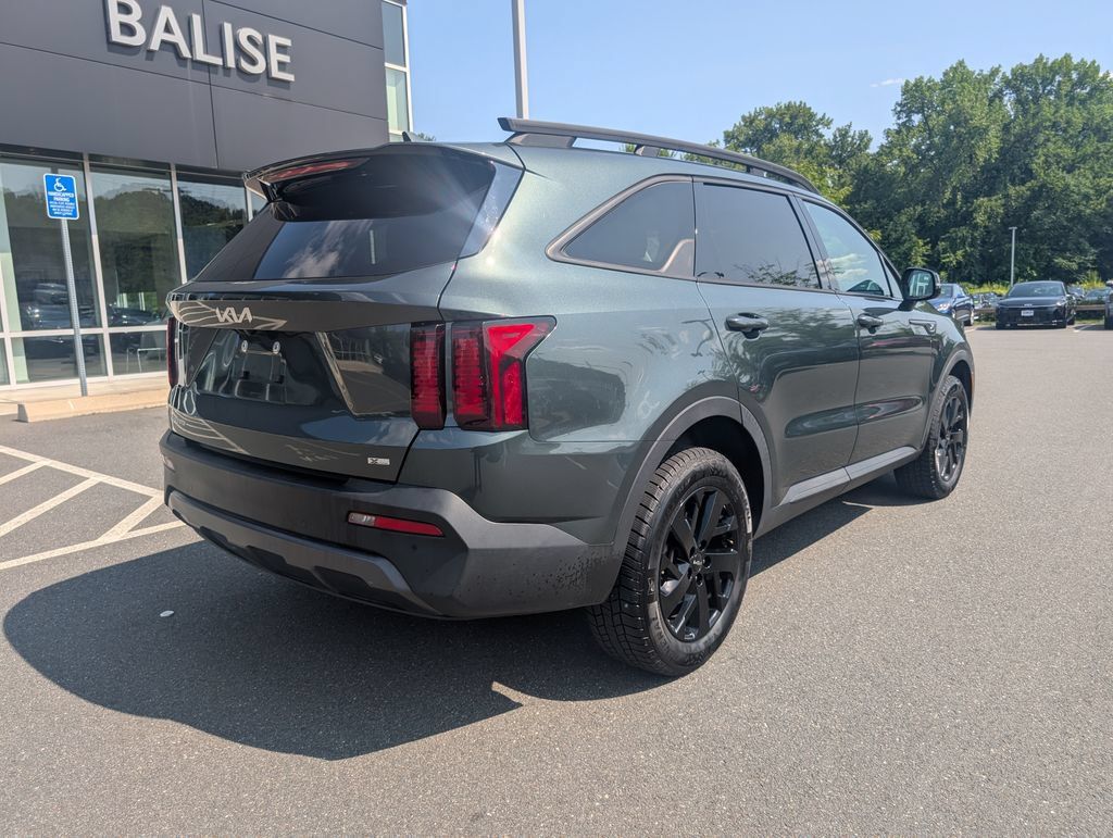 Used 2023 Kia Sorento S w/ Panoramic Sunroof Package AWD/4WD image 11