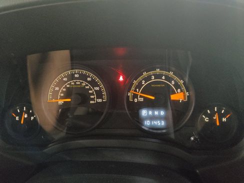 Used 2016 Jeep Patriot High Altitude FWD image 23