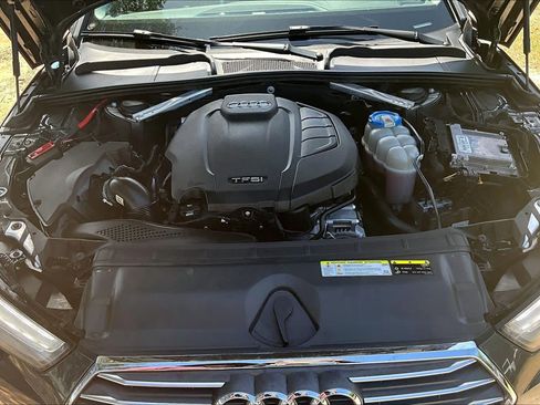 Used 2018 Audi A4 2.0T Ultra Premium w/ Convenience Package FWD image 32