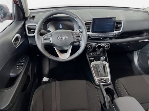 Certified 2026 Hyundai Venue SEL FWD image 22