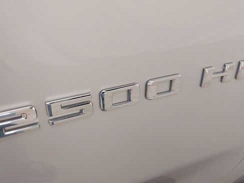 Used 2022 Chevrolet Silverado 2500 LT w/ Convenience Package AWD/4WD image 29