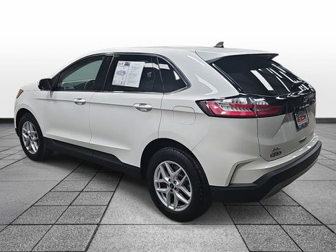 Used 2022 Ford Edge SEL w/ Convenience Package image 7