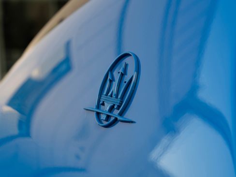 Used 2022 Maserati Levante F Tributo image 6