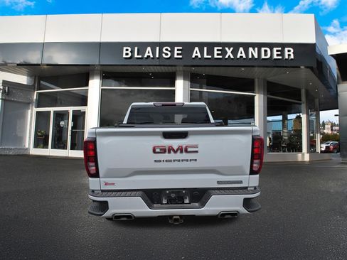 Used 2024 GMC Sierra 1500 Elevation AWD/4WD image 4