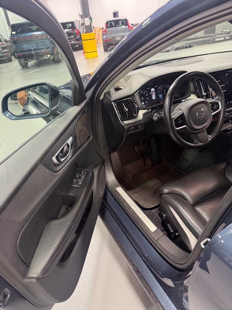 Used 2021 Volvo S60 T6 Inscription AWD/4WD image 11