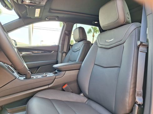 New 2026 Cadillac XT5 Premium Luxury w/ Driver Assist Package image 24