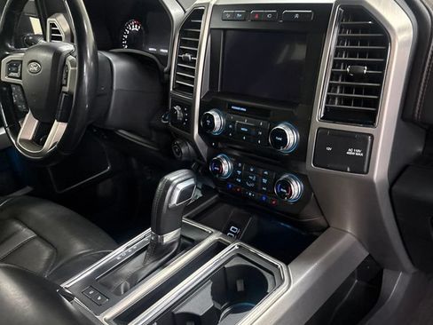 Used 2018 Ford F150 Platinum w/ Equipment Group 701A Luxury AWD/4WD image 27
