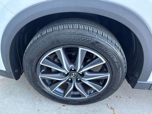 Used 2018 MAZDA CX-5 Touring w/ Preferred Equipment Package image 7