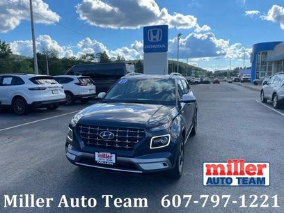 Used 2023 Hyundai Venue Limited