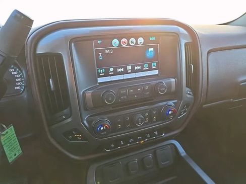 Used 2016 Chevrolet Silverado 2500 High Country image 24