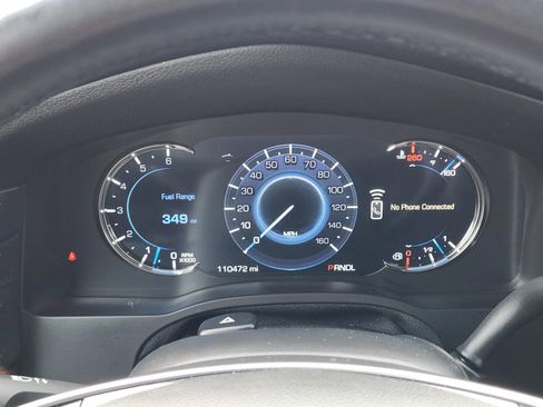 Used 2018 Cadillac Escalade ESV Premium Luxury AWD/4WD image 9
