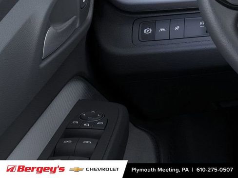New 2027 Chevrolet Bolt LT w/ Comfort Package FWD image 24