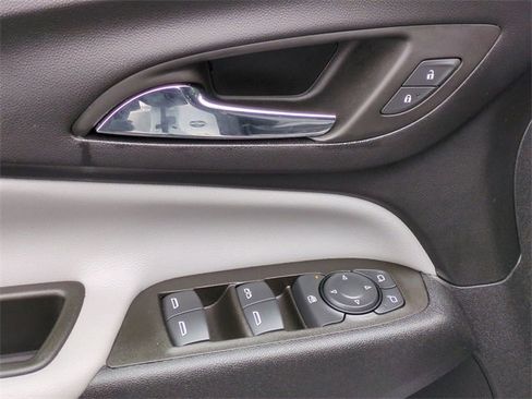 Certified 2023 Chevrolet Equinox LS w/ LS Convenience Package image 23