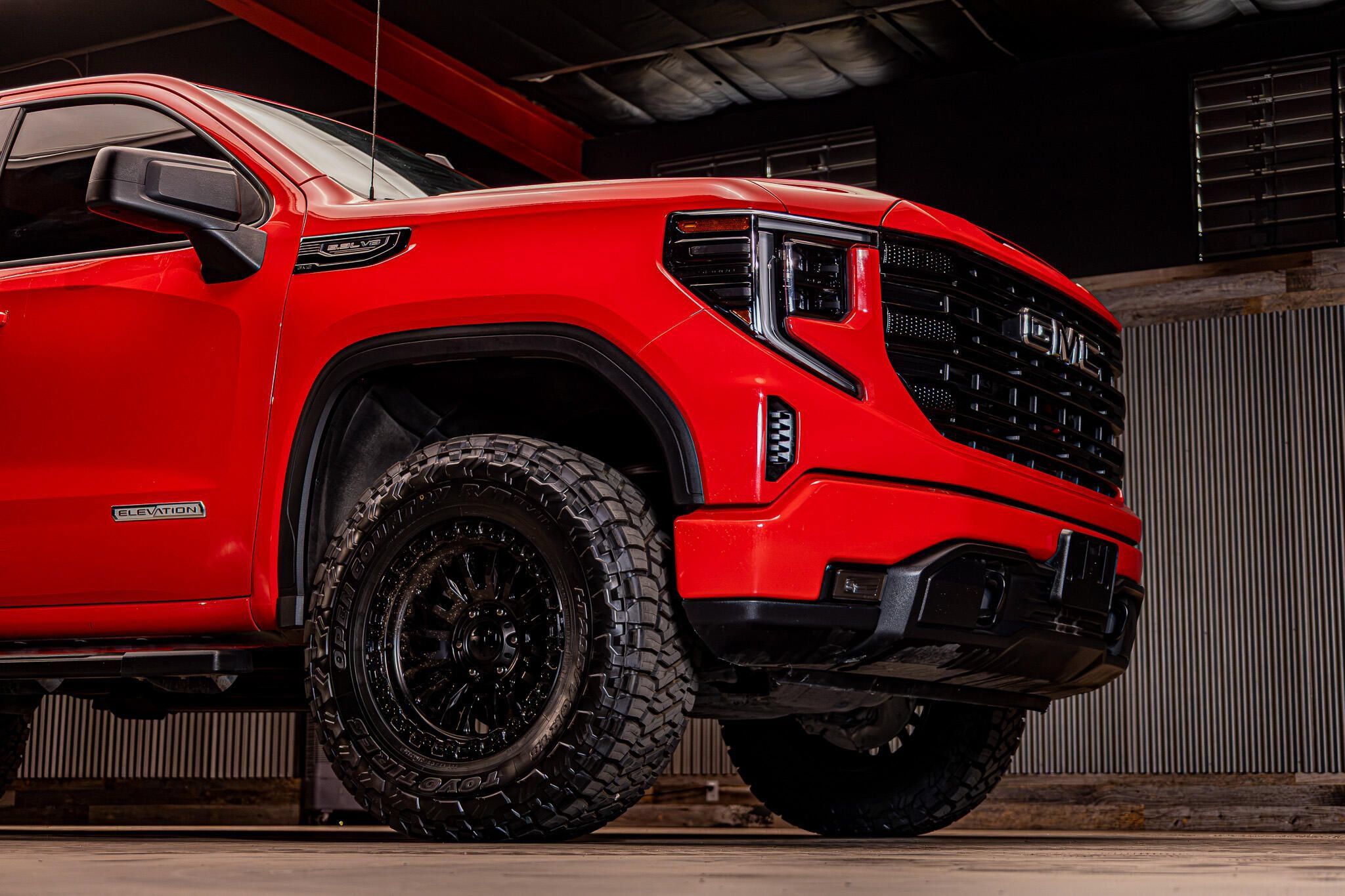 Used 2024 GMC Sierra 1500 Elevation w/ LPO, Elevation Black Package RWD image 12