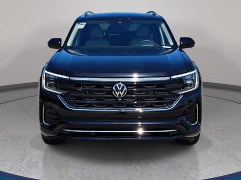 New 2026 Volkswagen Atlas SEL Premium R-Line AWD/4WD image 2