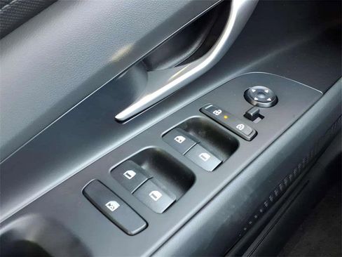 New 2026 Hyundai Elantra SE image 14