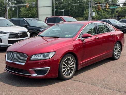 Used 2017 Lincoln MKZ Select FWD image 3