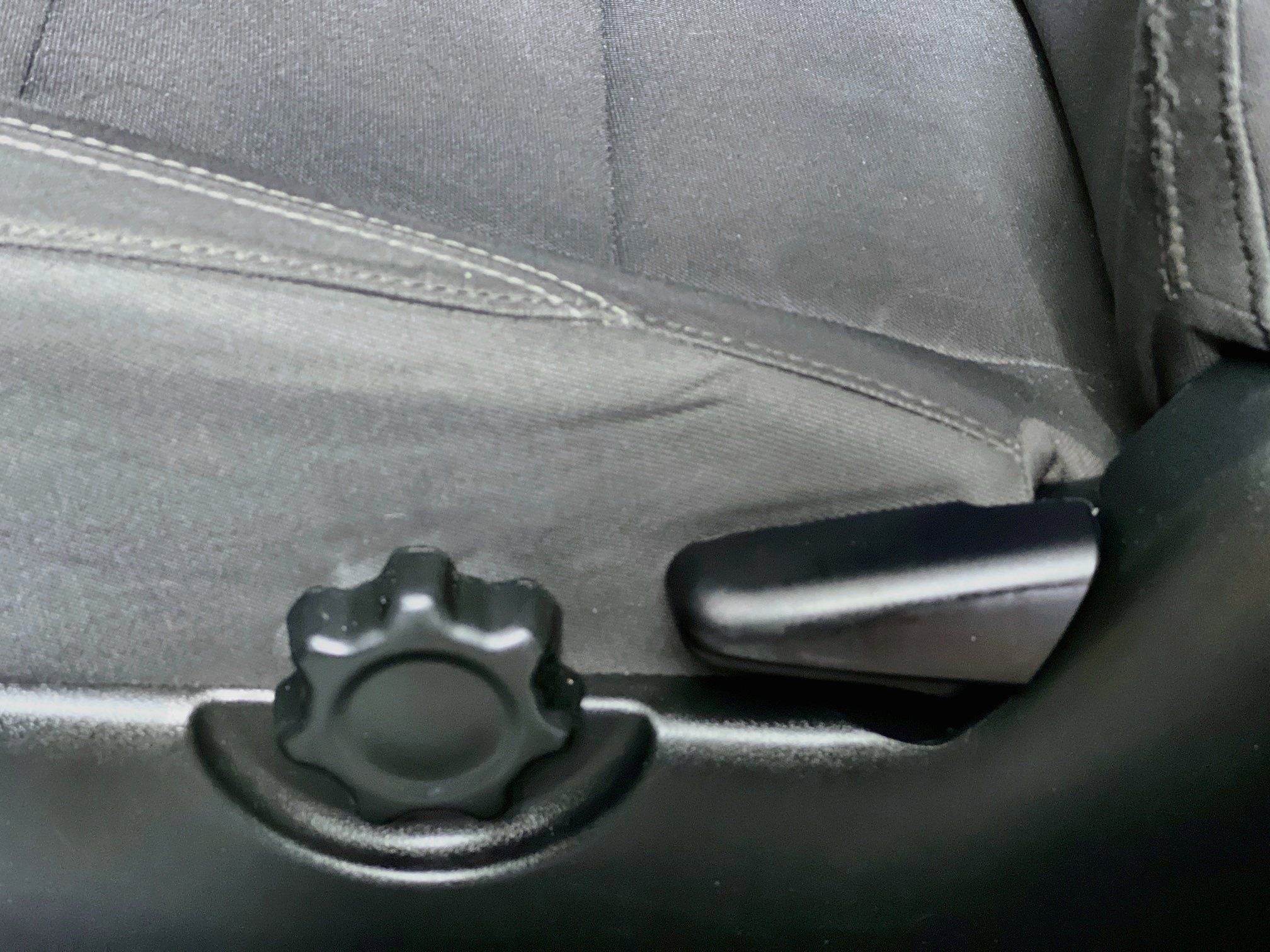 Used 2019 Toyota Tacoma TRD Off-Road AWD/4WD image 15