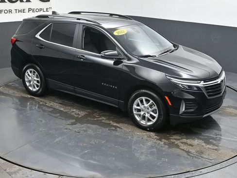 Used 2022 Chevrolet Equinox LT image 48