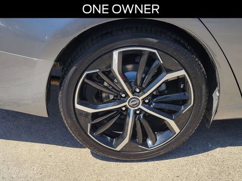 Used 2024 Nissan Altima 2.5 SR FWD image 5