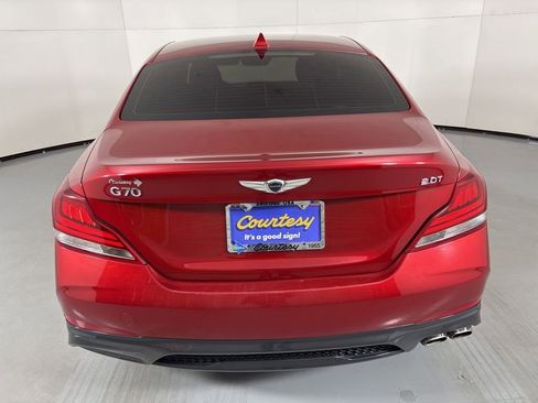 Used 2019 Genesis G70 2.0T Advanced image 7
