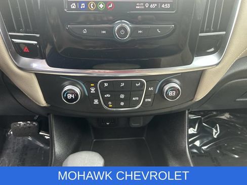 Used 2023 Chevrolet Traverse LS w/ Safety Package AWD/4WD image 18