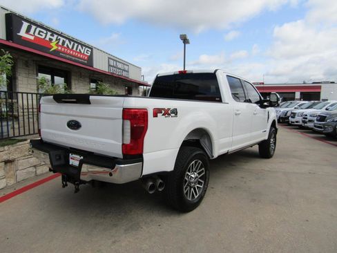 Used 2019 Ford F250 Lariat w/ Lariat Ultimate Package image 4