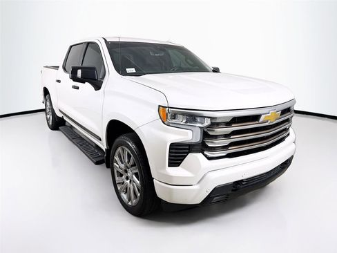Used 2022 Chevrolet Silverado 1500 High Country w/ High Country Premium Package image 1